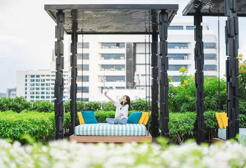 Fotos del hotel Holiday Inn Express Bangkok Soi Soonvijai, An Ihg:  8