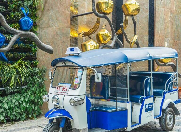 Fotos del hotel Holiday Inn Express Bangkok Soi Soonvijai, An Ihg:  9