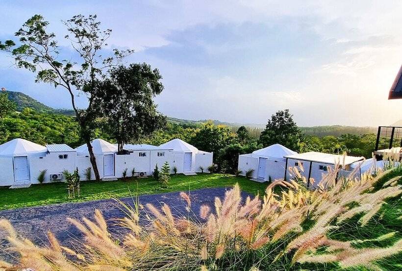 Fotos del hotel Kirirath Resort:  6