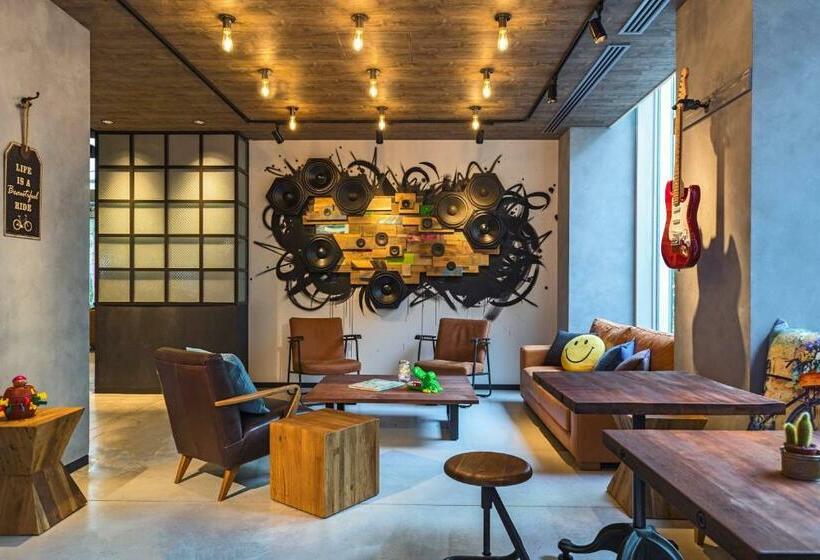 Fotos del hotel Moxy Osaka Honmachi By Marriott:  23