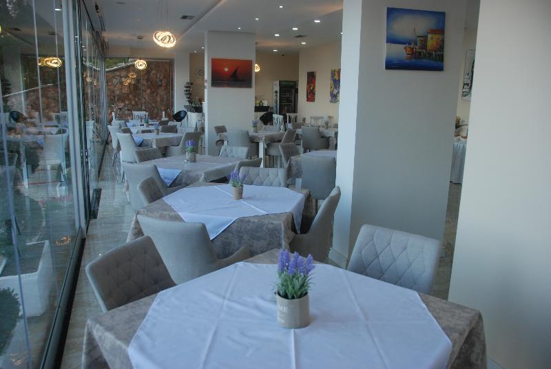 Fotos del hotel Iliria:  2