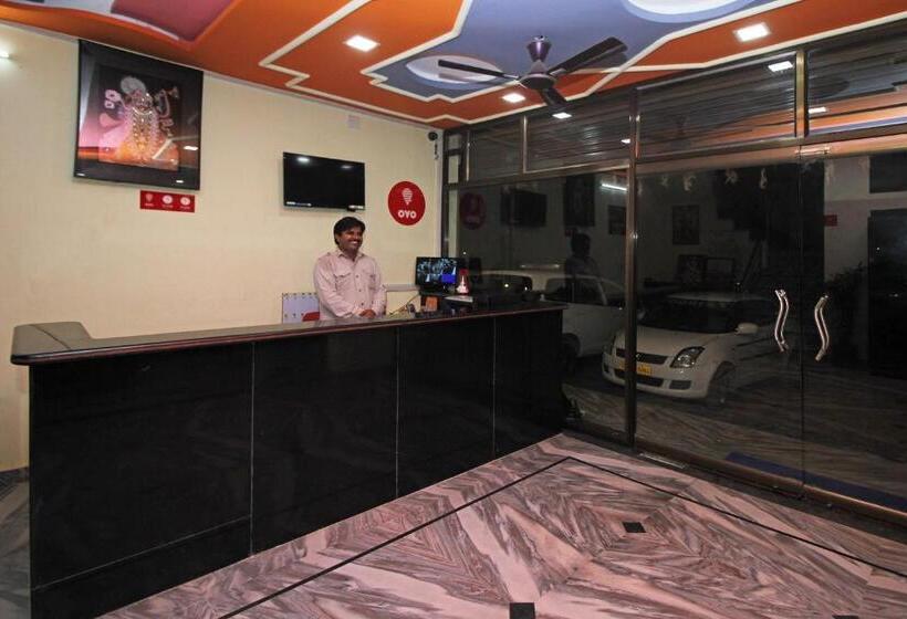 Fotos del hotel Oyo 9529 Hotel Agc:  21