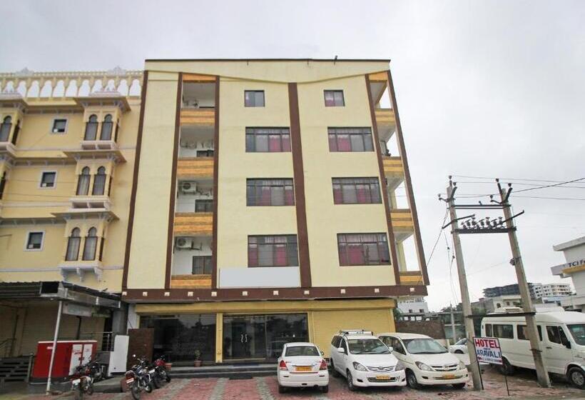 Oyo 9529 Hotel Agc