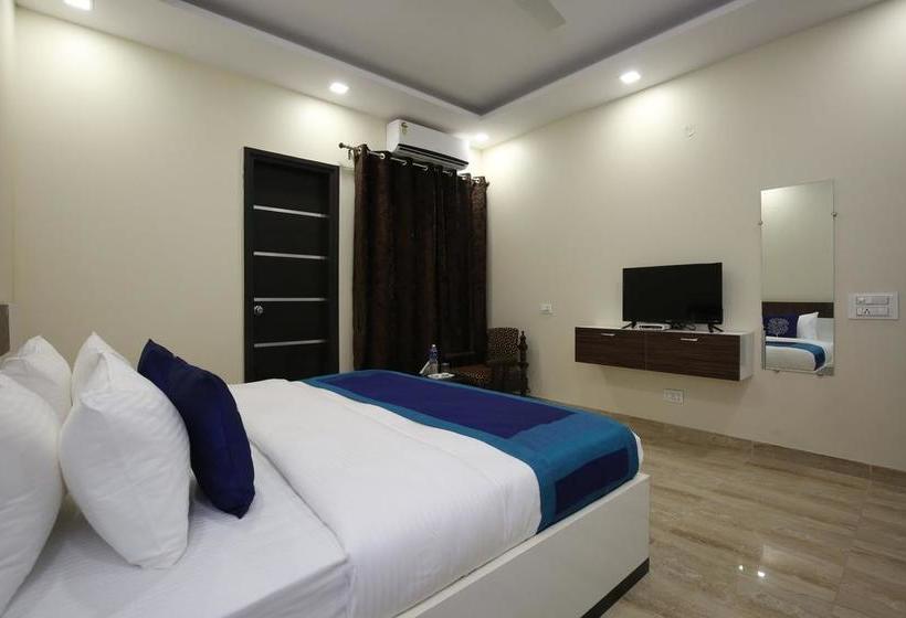 Fotos del hotel Fabhotel Shashank Villa:  18