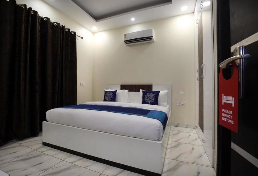 Fabhotel Shashank Villa