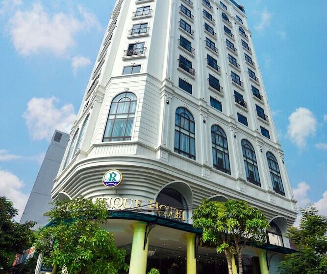 Ritzy Boutique  Da Nang