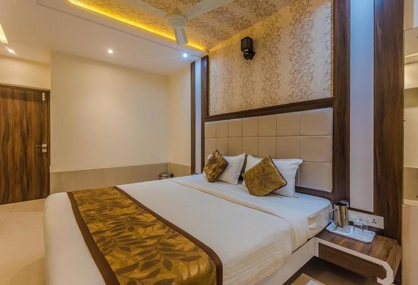 Fotos del hotel Oyo 8363 Hotel Royal Inn:  15