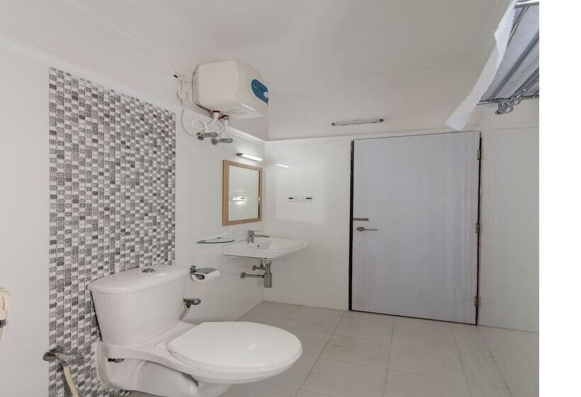 Fotos del hotel Oyo 8818 Coral Residency Newtown:  11