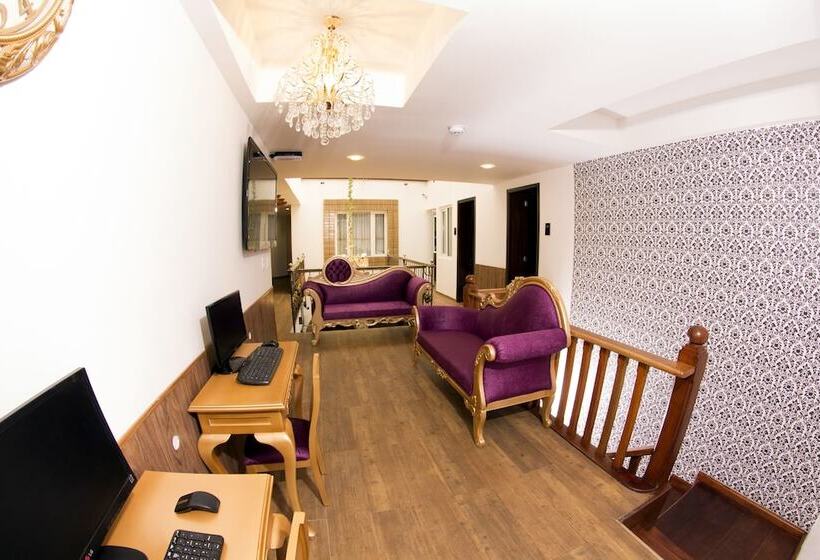 Fotos del hotel Von Astorian:  11