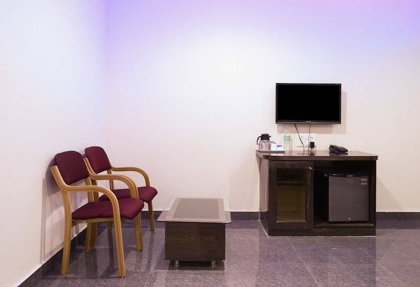 Fotos del hotel OYO Flagship 15444 Manasa Residency:  8