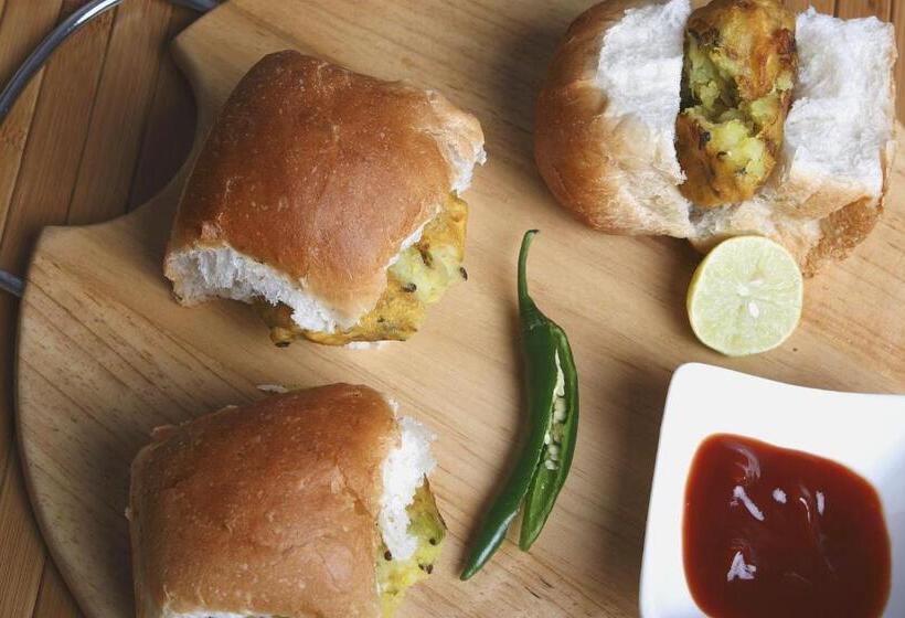 Fotos del hotel Oyo 8685  Stayland:  4