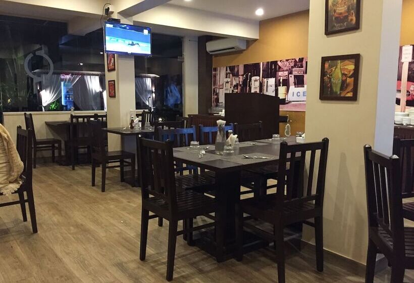 Fotos del hotel Sinq Signature:  12