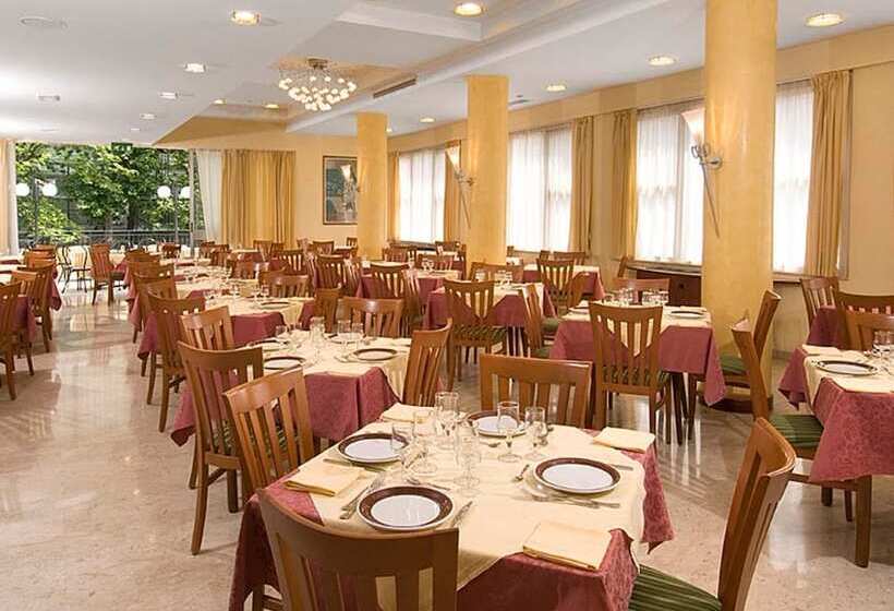 Fotos del hotel Savoia:  6