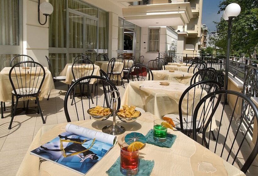 Fotos del hotel Savoia:  8