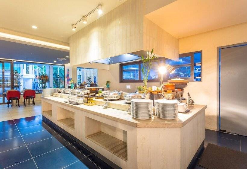 Fotos del hotel Clover Patong Phuket  Sha Plus:  25