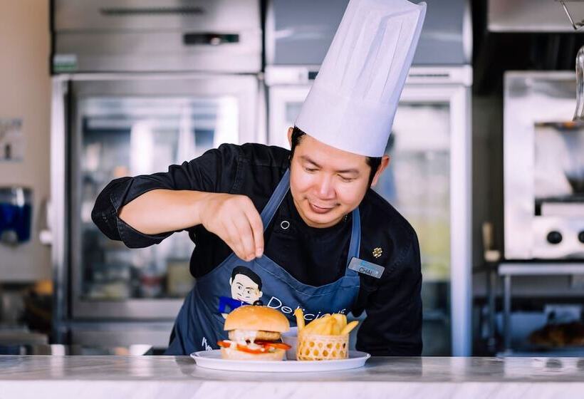 Fotos del hotel Clover Patong Phuket  Sha Plus:  5