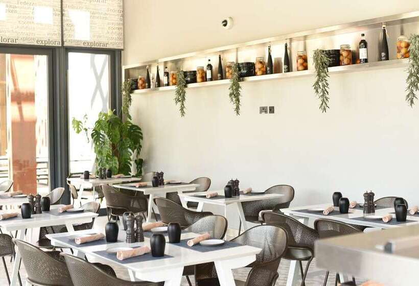 Fotos del hotel Canopy By Hilton Dubai Al Seef:  17