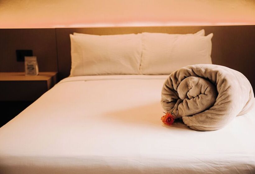 Fotos del hotel Rebequet:  15