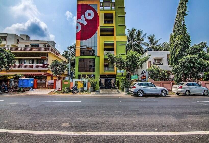 Fotos del hotel Oyo 10743 Silver Villa Guest House:  11