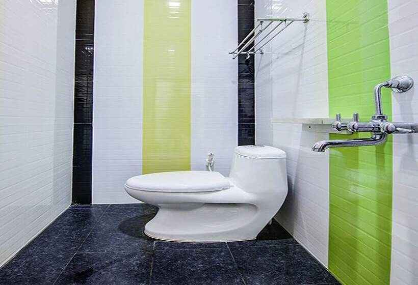 Fotos del hotel Oyo 10743 Silver Villa Guest House:  6