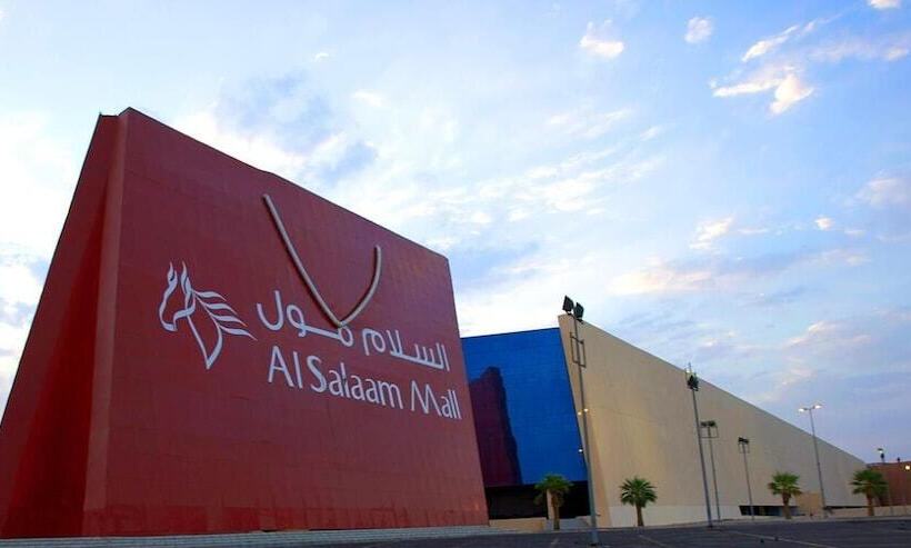 Warwick Hotel Jeddah