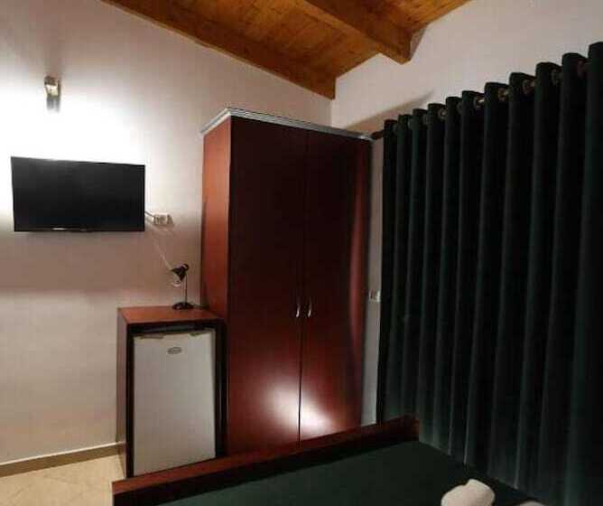 Fotos del hotel Mollanji:  16