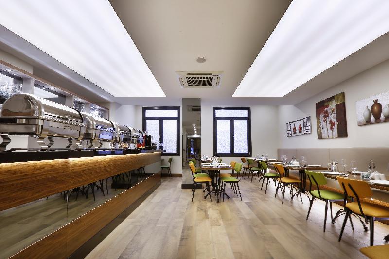 Fotos del hotel The White Orient:  8