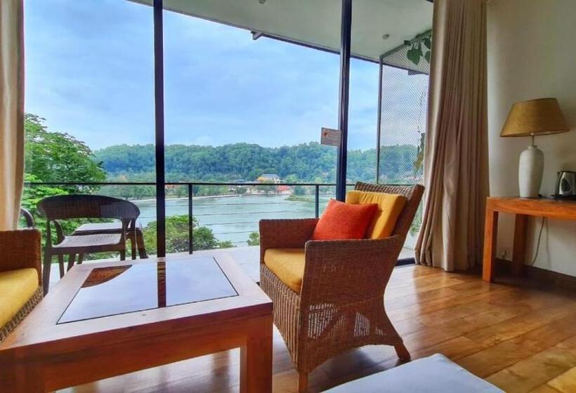 Fotos del hotel Lakewood Residence:  17