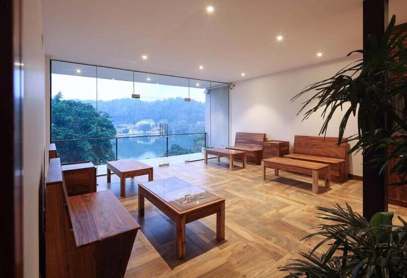 Fotos del hotel Lakewood Residence:  22