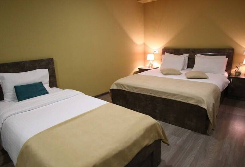 Fotos del hotel Nabadi:  4