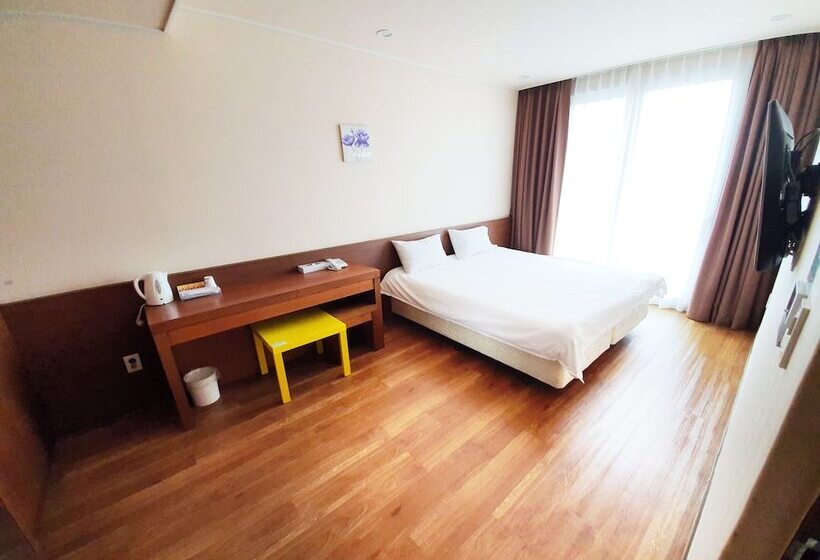 Fotos del hotel Jeju Jungmun Ocean Blue:  5