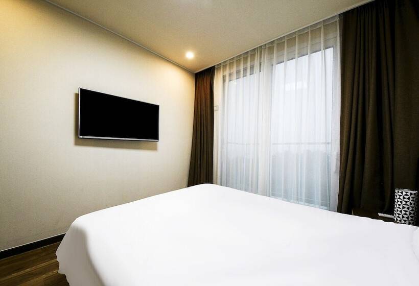 Fotos del hotel Jeju Jungmun Ocean Blue:  14