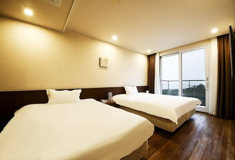Fotos del hotel Jeju Jungmun Ocean Blue:  22