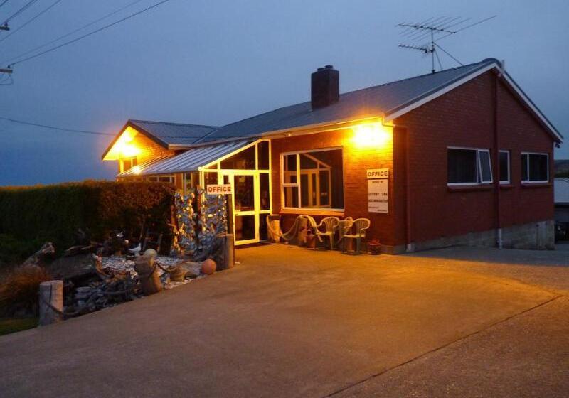 Fotos del hotel Nugget View & Kaka Point Motels:  20