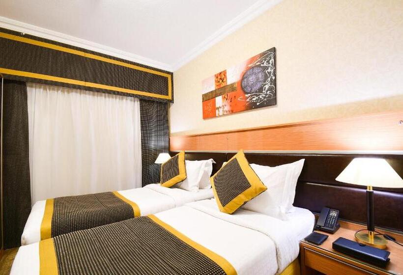 Fotos del hotel Al Shakreen Golden Tulip:  17