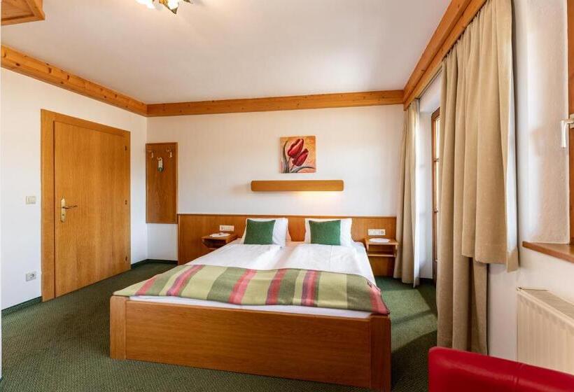 Fotos del hotel Eisbacherhof:  9