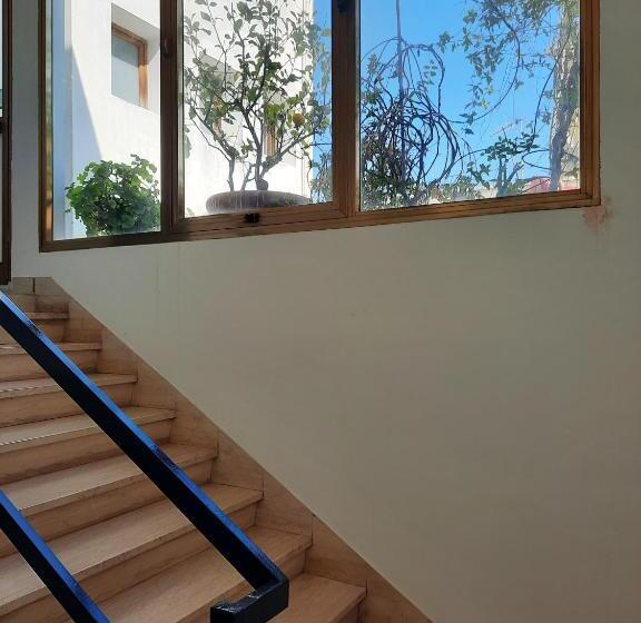 Fotos del hotel Girasole House:  6