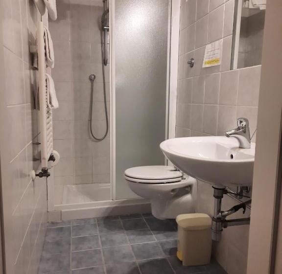 Fotos del hotel Girasole House:  8