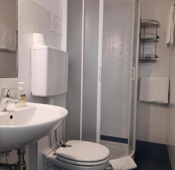 Fotos del hotel Girasole House:  10