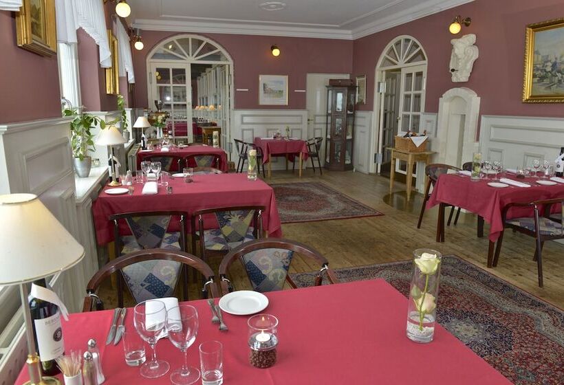 Fotos del hotel Hvalpsund Færgekro:  18