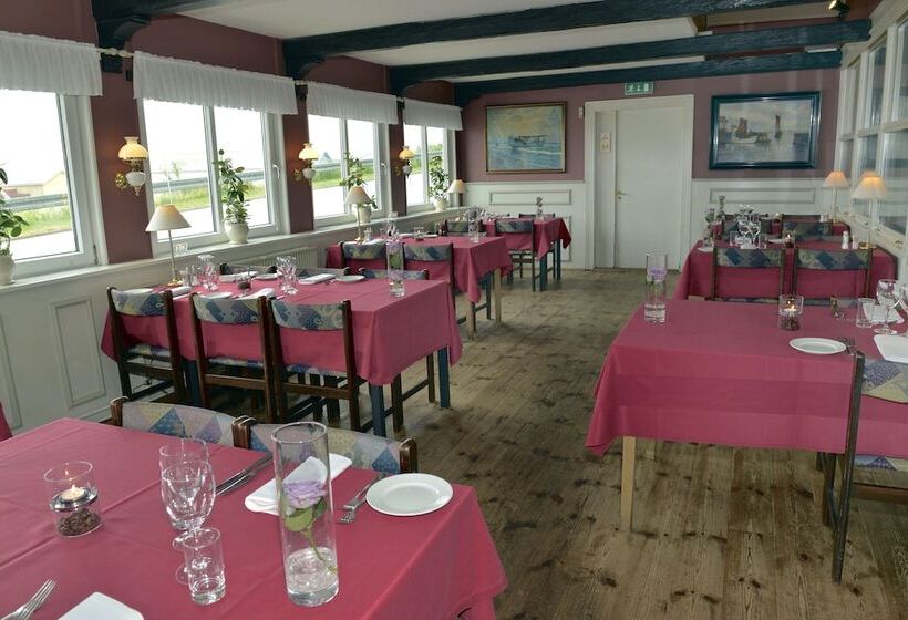 Fotos del hotel Hvalpsund Færgekro:  15