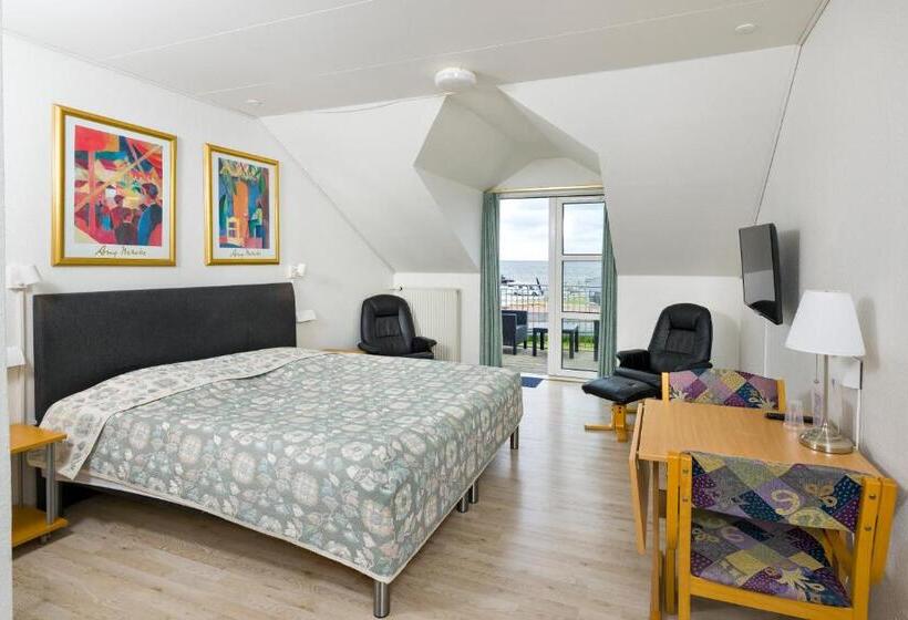 Fotos del hotel Hvalpsund Færgekro:  23