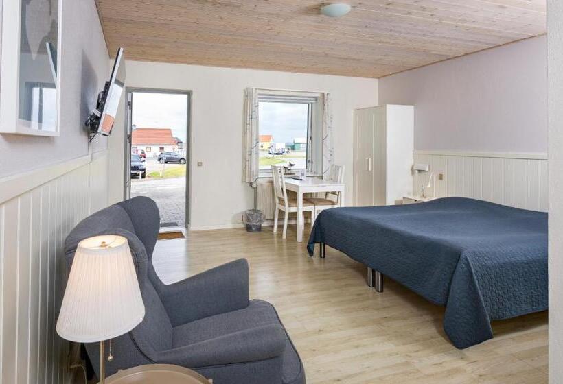 Fotos del hotel Hvalpsund Færgekro:  2