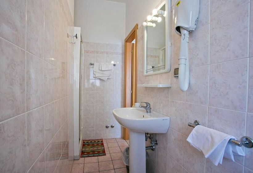 Fotos del hotel La Quercia Del Saggio:  3