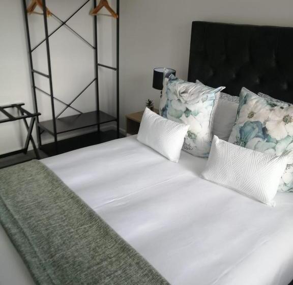 Fotos del hotel Palm House Luxury Guest House:  2