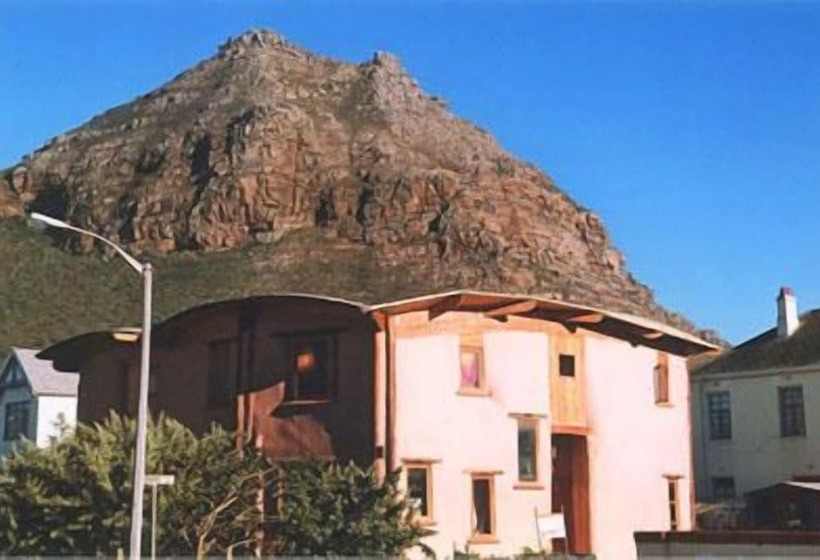 Fotos del hotel Samhitakasha Cob House Organic B&b:  14