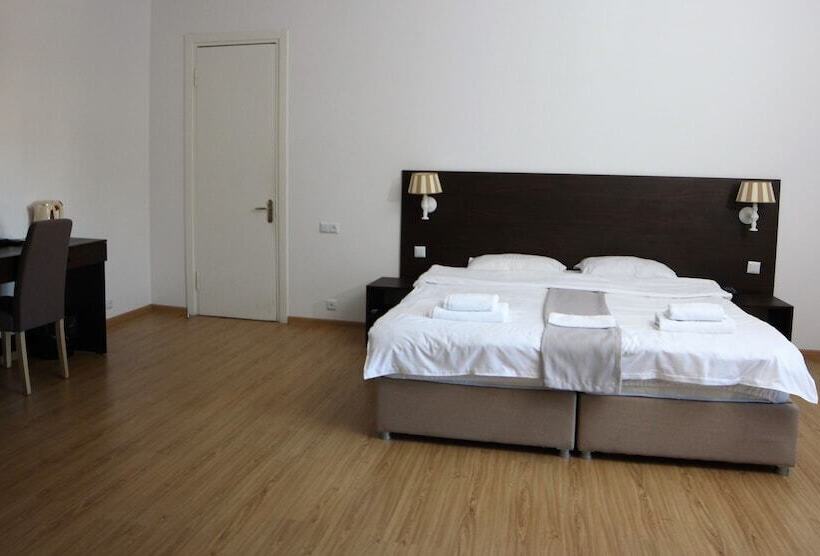 Fotos del hotel Chardonnay Boutique:  13