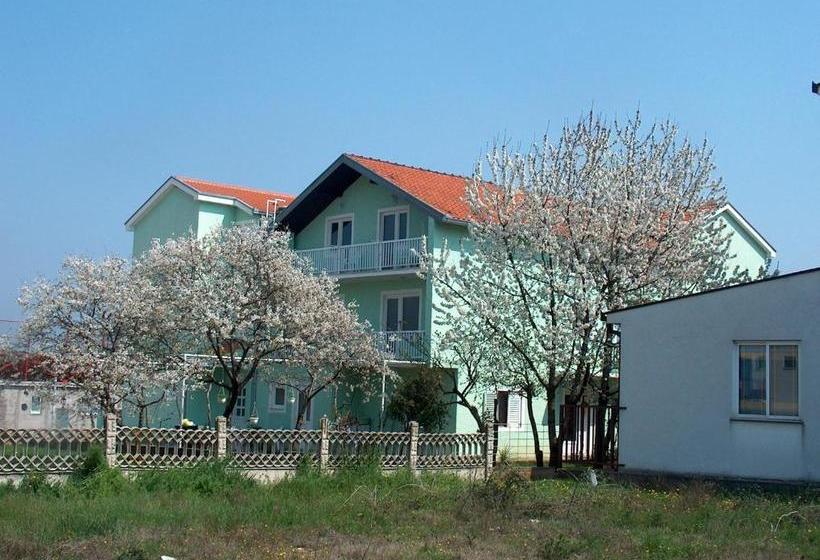 Fotos del hotel Pansion Devotions:  5