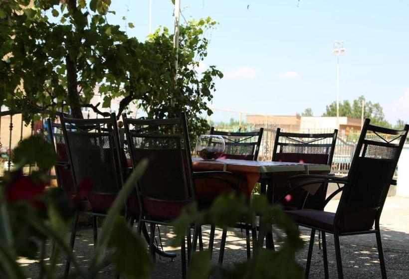 Fotos del hotel Pansion Devotions:  3