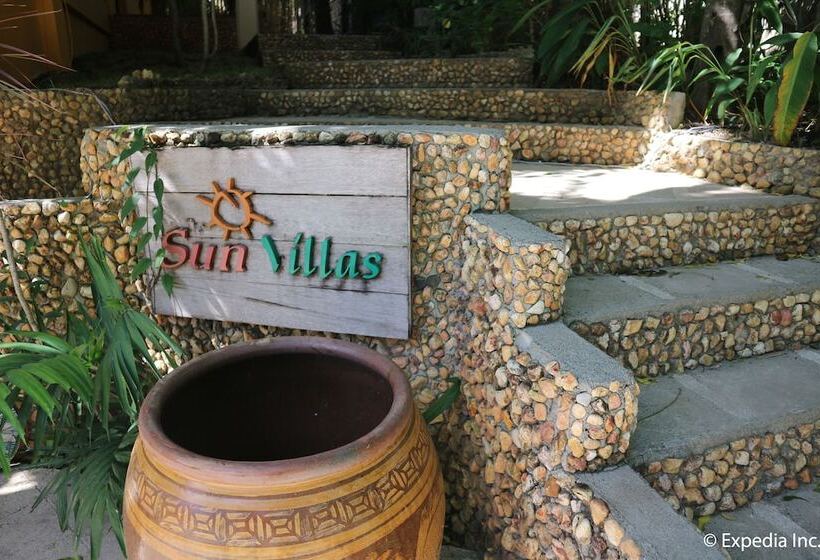 Fotos del hotel The Sun Villa Resort And Spa Hilltop:  15